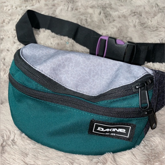 Dakine fanny pack - Picture 3 of 3